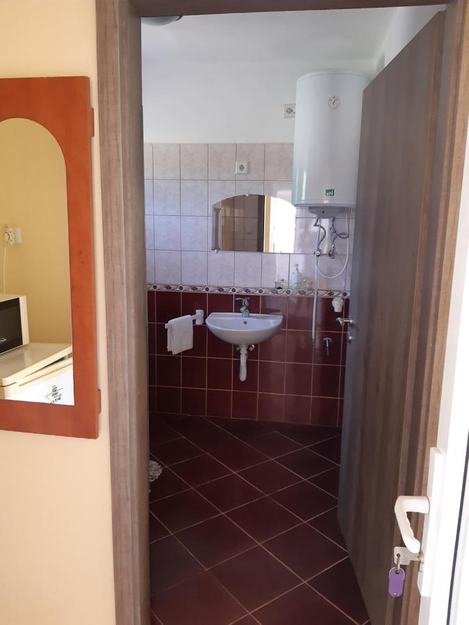 Helga Apartman Makó Extérieur photo