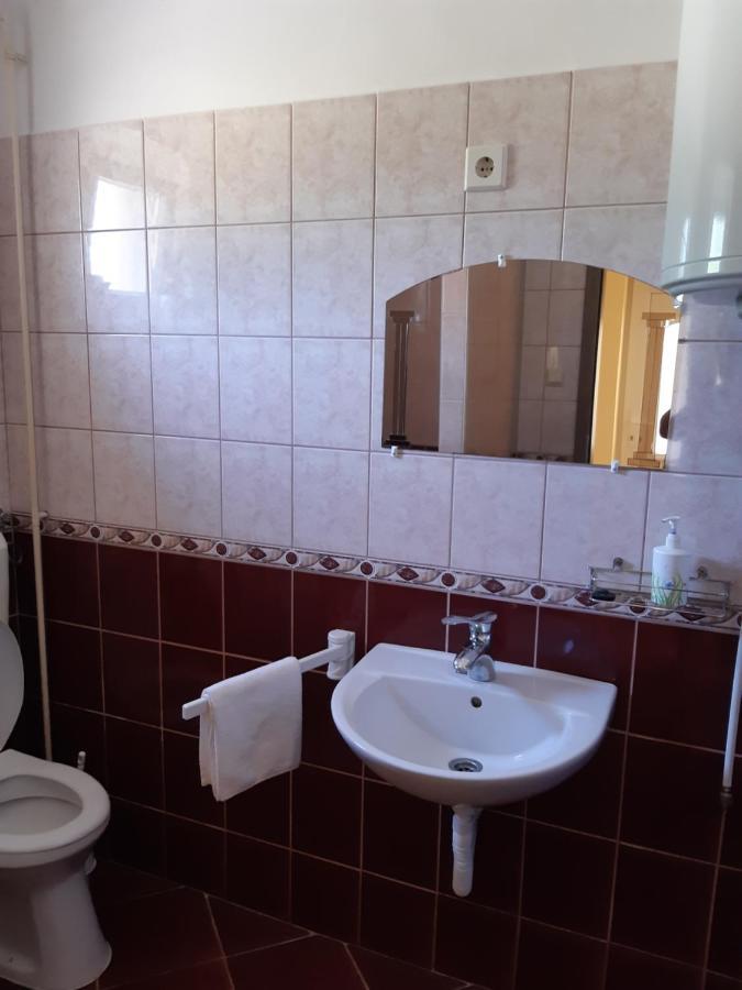 Helga Apartman Makó Extérieur photo