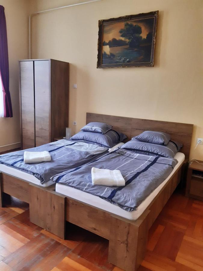 Helga Apartman Makó Extérieur photo