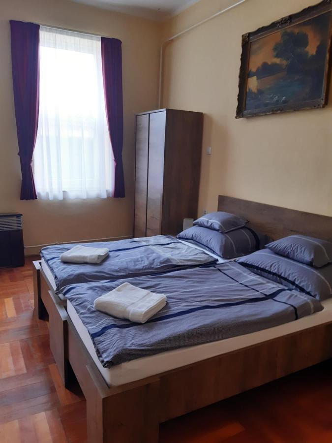 Helga Apartman Makó Extérieur photo