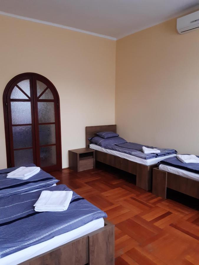 Helga Apartman Makó Extérieur photo
