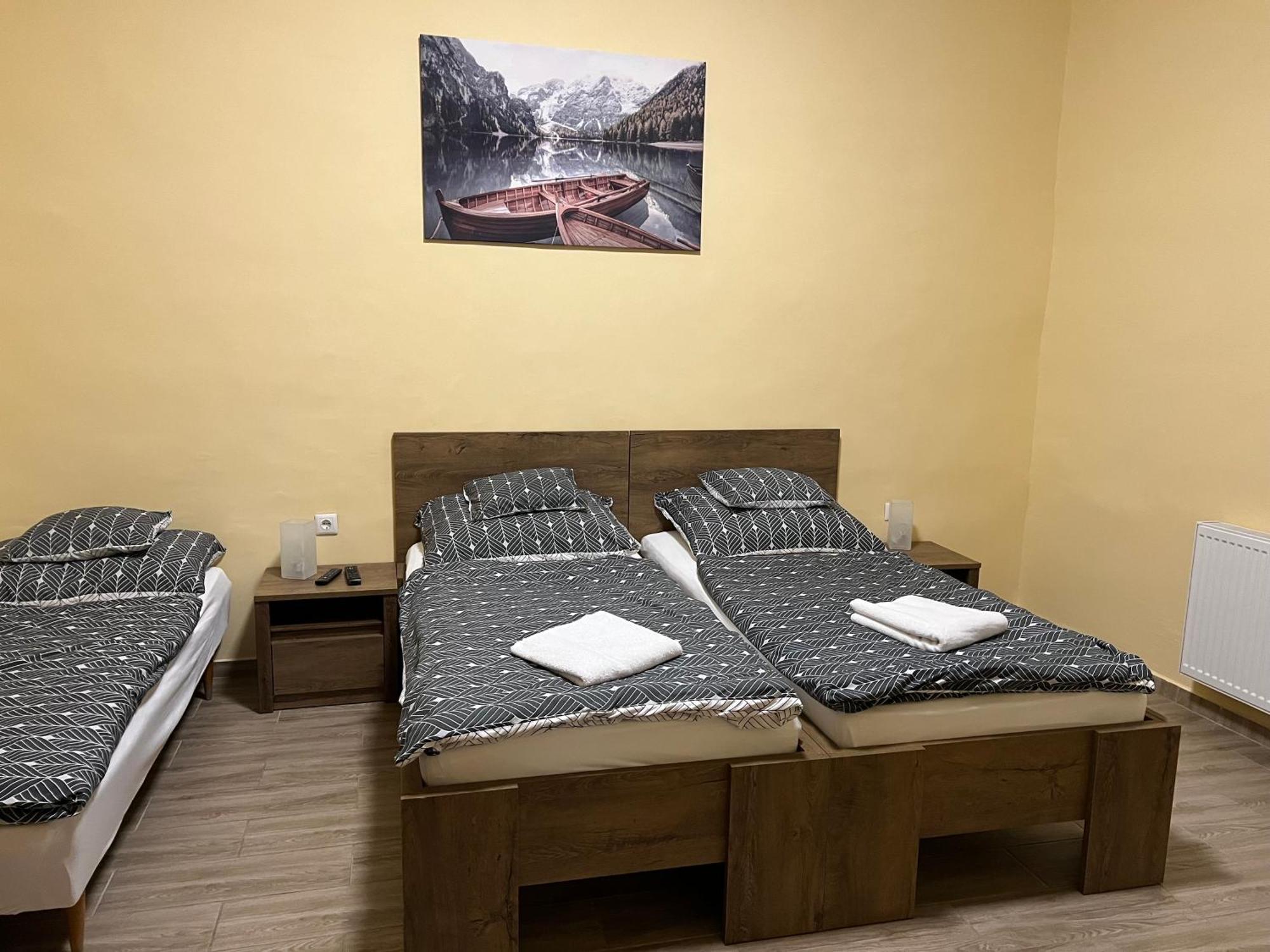Helga Apartman Makó Extérieur photo